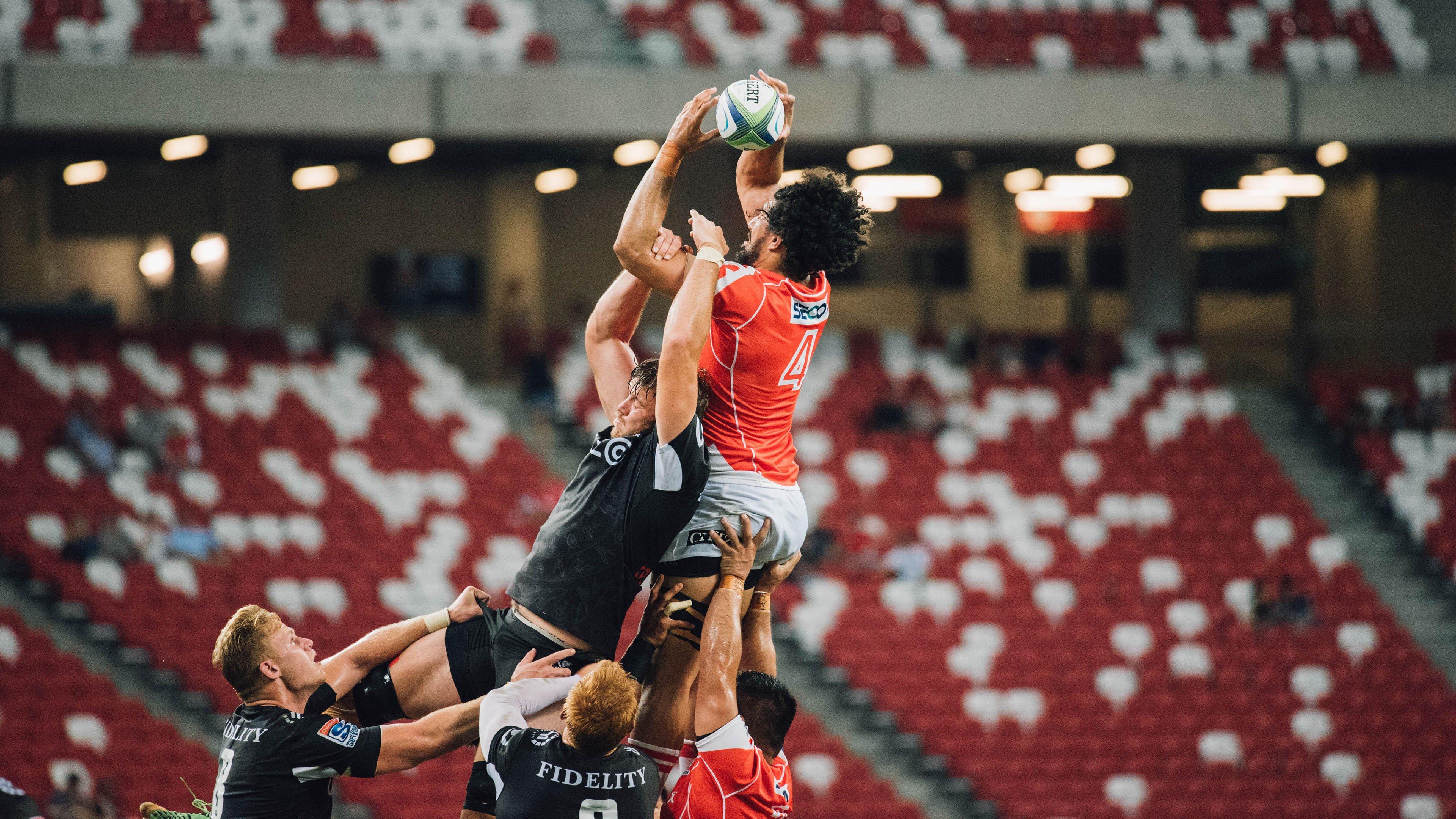 再加1000万❗记者：新月考虑再度报价奥斯梅恩，年薪超5000万